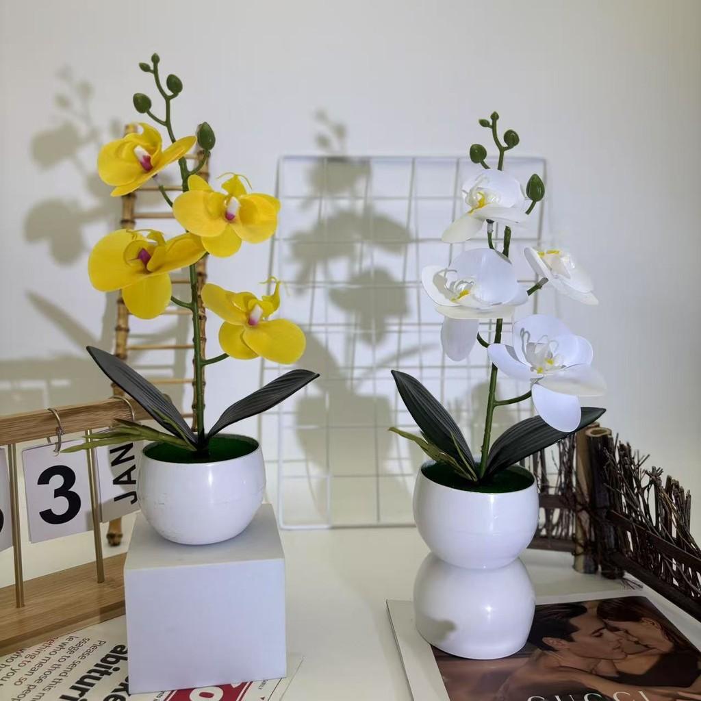 Realistic Artificial Orchid Arrangement With Small Round Pot For Indoor And Outdoor Decoration