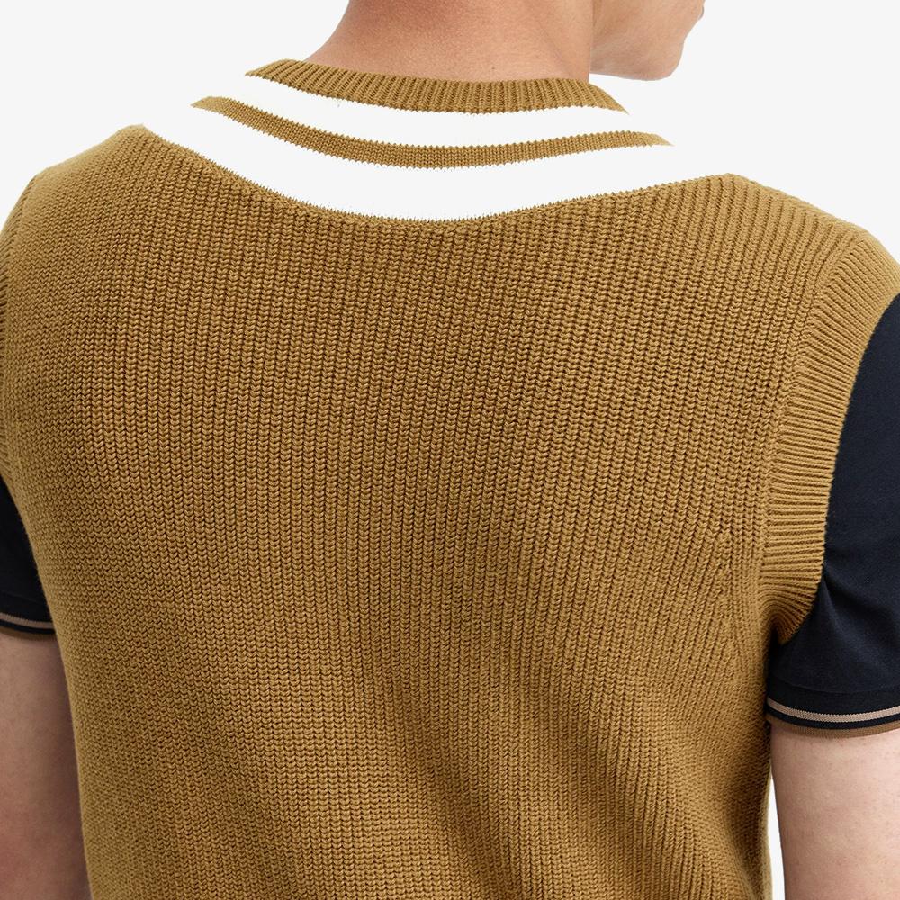 Жилет Fred Perry [Острый] с полосатой отделкой и V-образным вырезом (P96) Afpm2416524-P96
