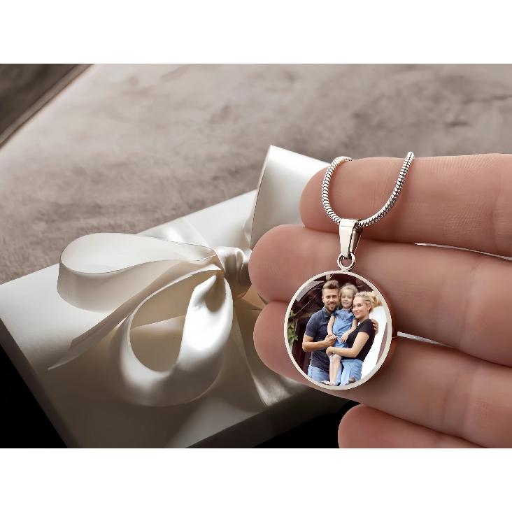 Amaxer Personalized Heart Color Photo Necklace Custom Picture Text Engraving Round Shape Stainless Steel Pendant Jewelry Gift