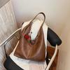 Корейская версия популярной сумки-хобо через плечо большой вместимости для женщин 2025 новая осенне-зимняя сумка для работы в стиле ретро, универсальная