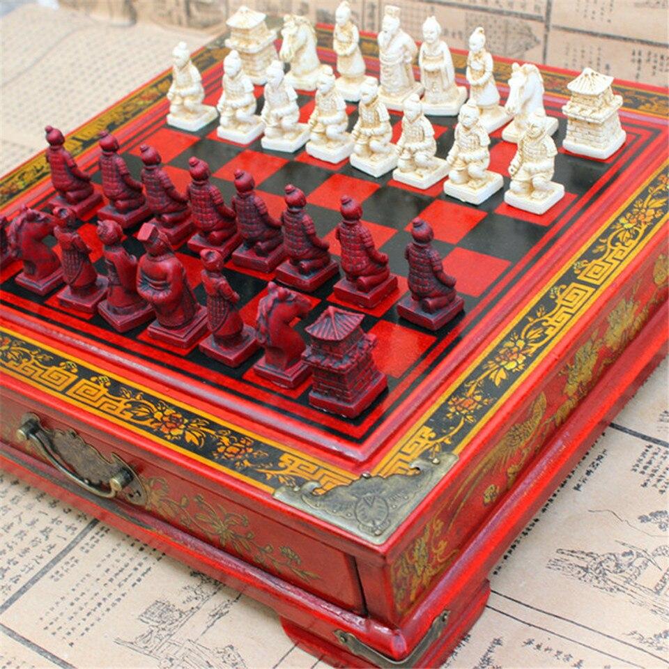 Top Grade Wood Chess Set Carving Resin Terra Cotta Warriors Pieces International Chess Wooden Desk Drawer Chessboard Board Games 