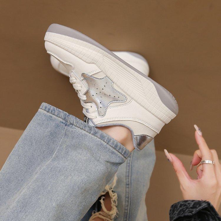 Туфли на мягкой подошве из кожи Star, женская обувь на осень и зиму 2025 года, с низким верхом, с металлическим листом, корейская версия, женская обувь