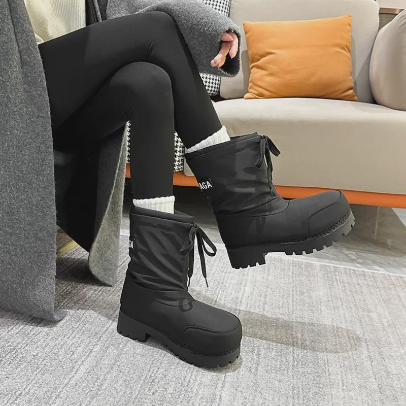 Women's 2024 Winter Fashion Boots: Thick-Soled, Warm, Short-Tube, Cotton Snow Boots with Unique Design and Drawstrings.
