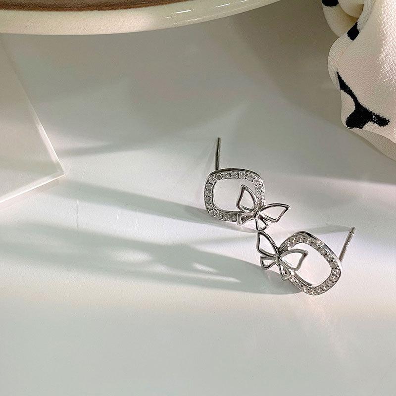 Butterfly Ring Love Earrings Inlaid Diamond Light Luxury Earrings Sweet and Versatile Women