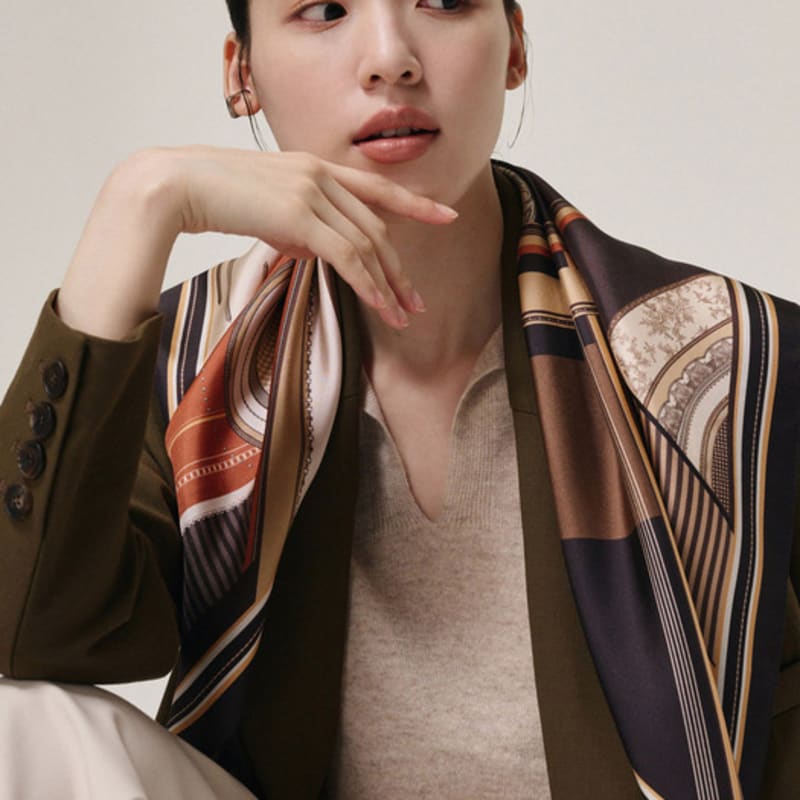 Saint Luxure Mate Brown