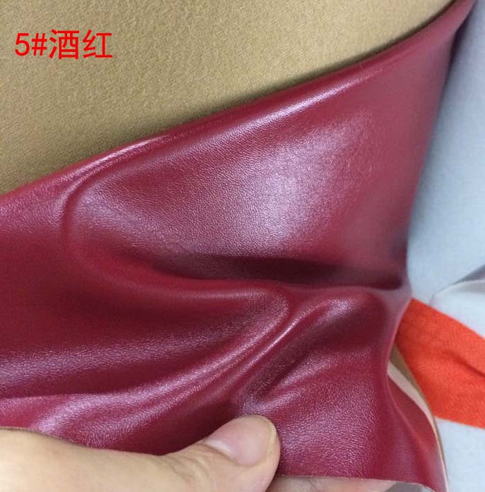 Мягкая Эластичная Искусственная Кожа с Рисунком Под Овчину Ткань для Обивки По Метру для Одежды Дивана Игрушечной Сумки Швейная Ткань Жемчужный Светло-Черный