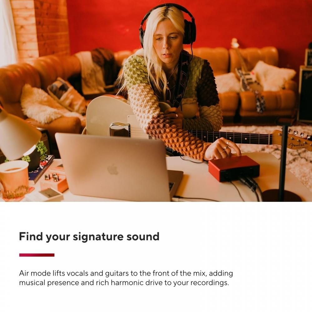 FOCUSRITE Scarlett Solo USB-аудиоинтерфейс 4-го поколения для гитаристов, вокалистов и продюсеров. Высококачественная студийная запись. Все программное обеспечение.