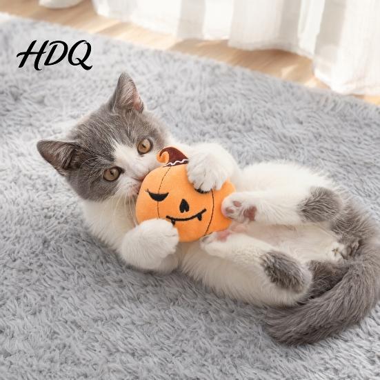 Мягкая Плюшевая Игрушка для Кошек Хэллоуин Тыква Кошачья Мята для Кошек Летучая Мышь Призрак Паук Кикер с Игрушками на Праздничную Тему Колокольчик Прочная для Жевания Игры Котята Стресс