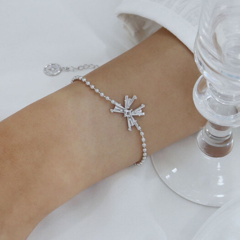 M.atur Pouring Stars Bracelet 02