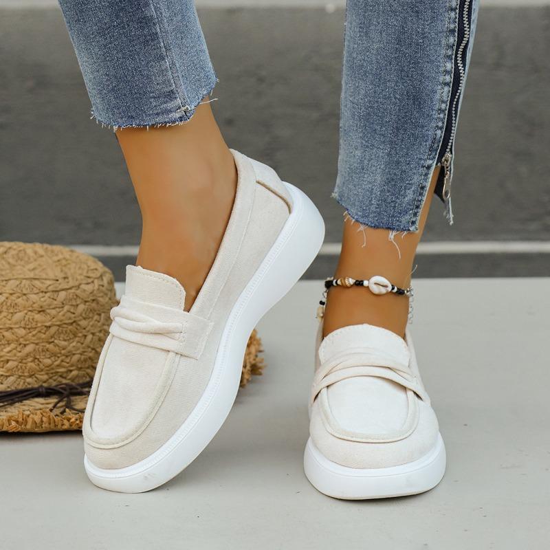 Новый стиль повседневных туфель-бобов на толстой подошве, на плоском каблуке, большого размера, которые можно надевать одной ногой и которые универсальны