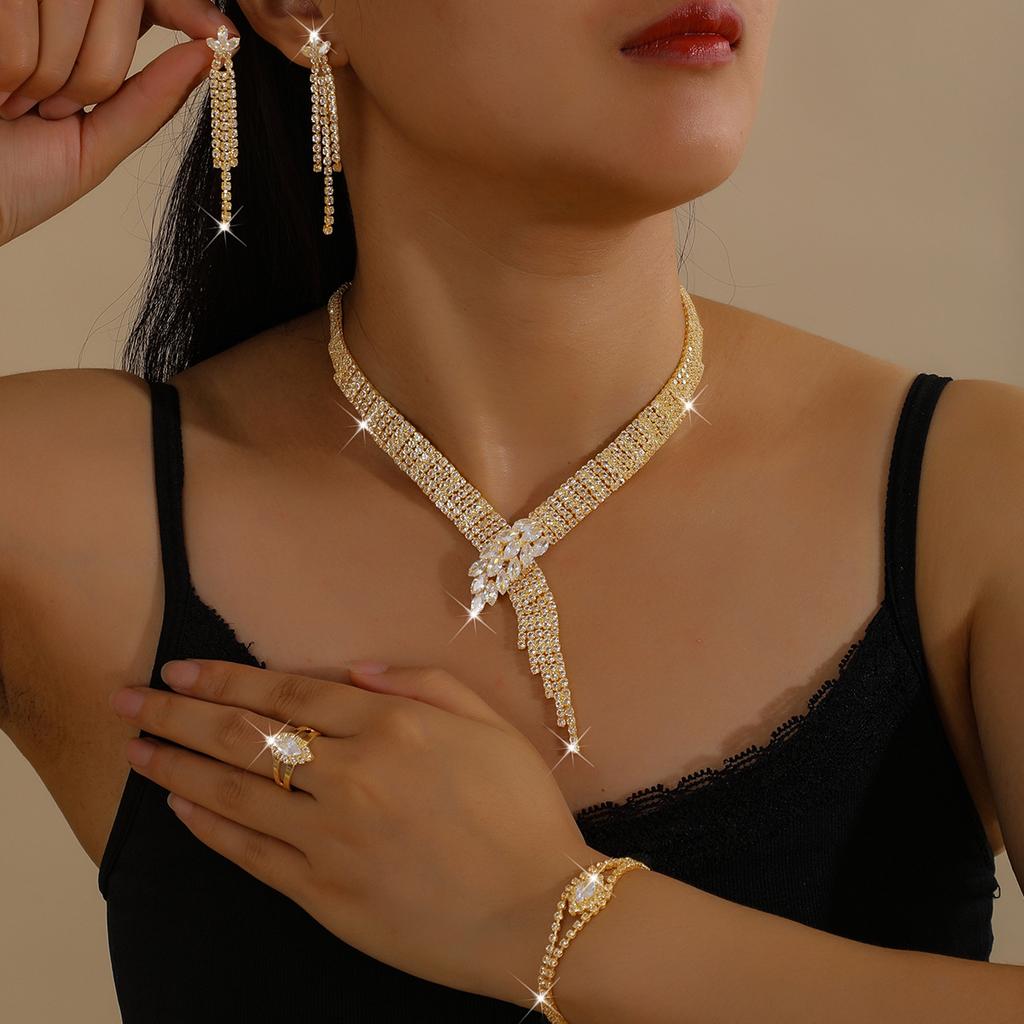 Осеннее Новое Платье Ужин Украшения, Изысканные Свадебные Стразы Цирконий Украшения Ожерелье Серьги Браслет Набор из Трех Предметов 2026