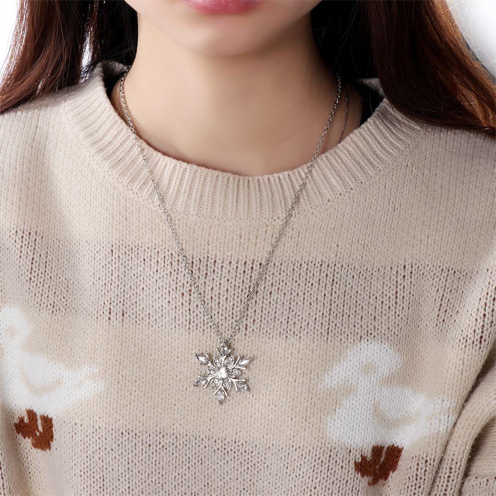 Women Frozen Snowflake Necklace Silver Plated Rhinestone Crystal Pendant Chain Christmas Gift