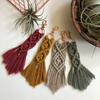 Брелок для ключей в богемном стиле ручной работы с кисточкой и пряжкой в ​​этническом стиле декоративный винтажный ручной работы макраме