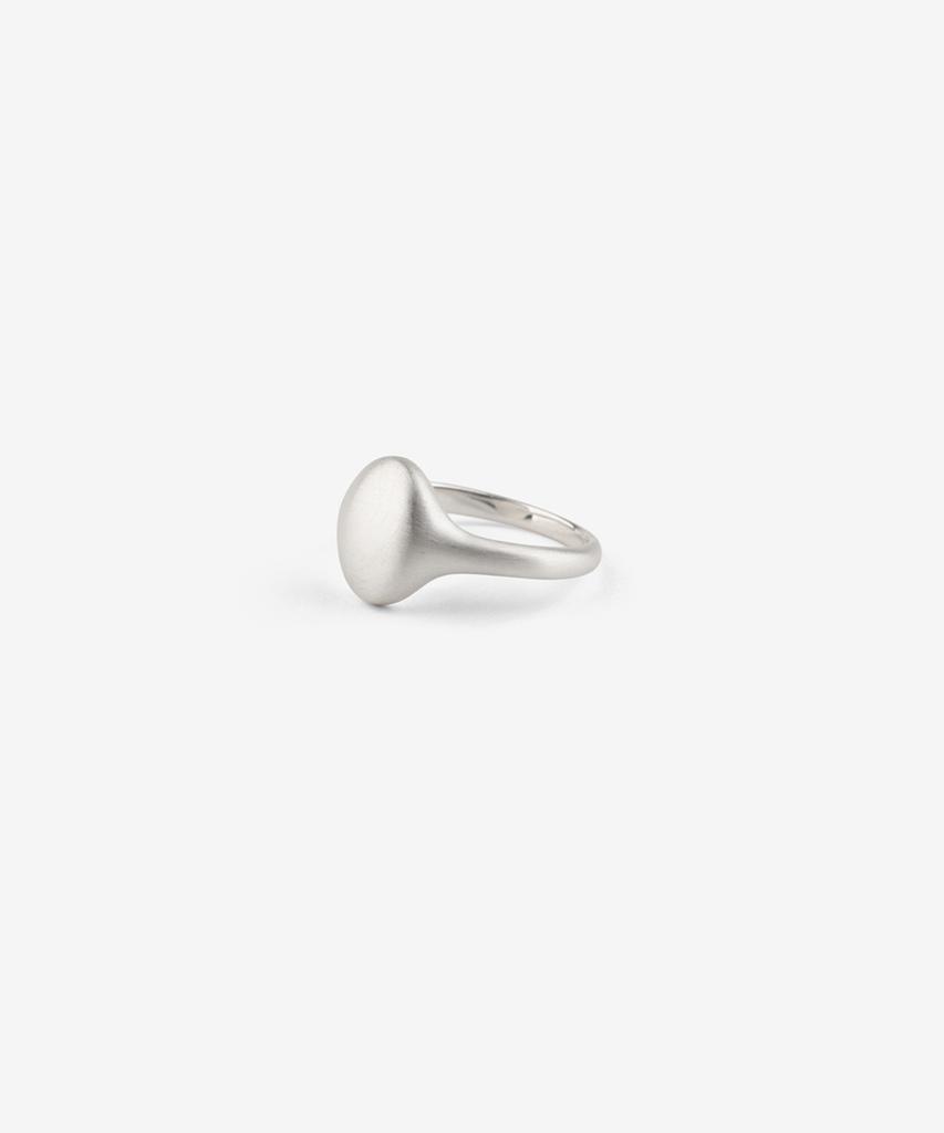Benoit [Silver 925] Oval Signet Ring Silver