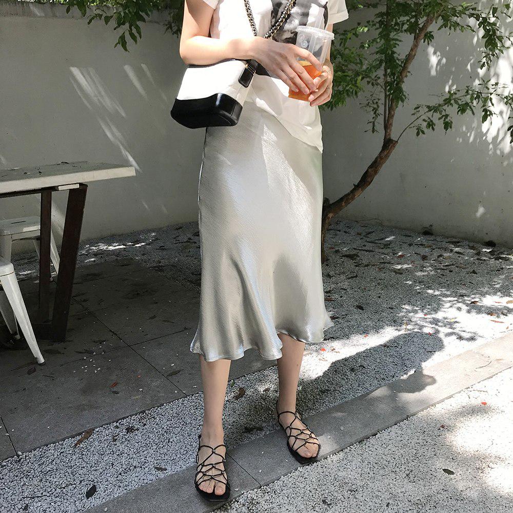 Женская глянцевая макси юбка металлических цветов