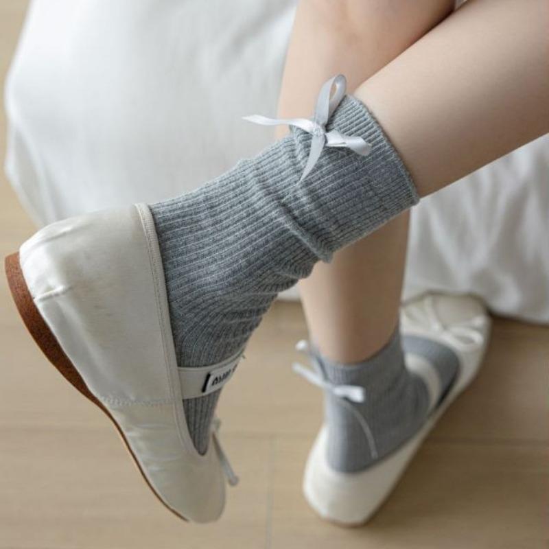 Ballet-style Spring and Summer Thin Cream White Socks for Women, Mid-calf Socks, Bow, Versatile, Black Pile Socks