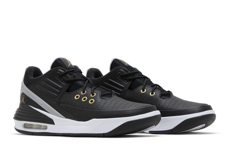 Air Jordan Max Aura 5 'Черный Металлик Золотой'