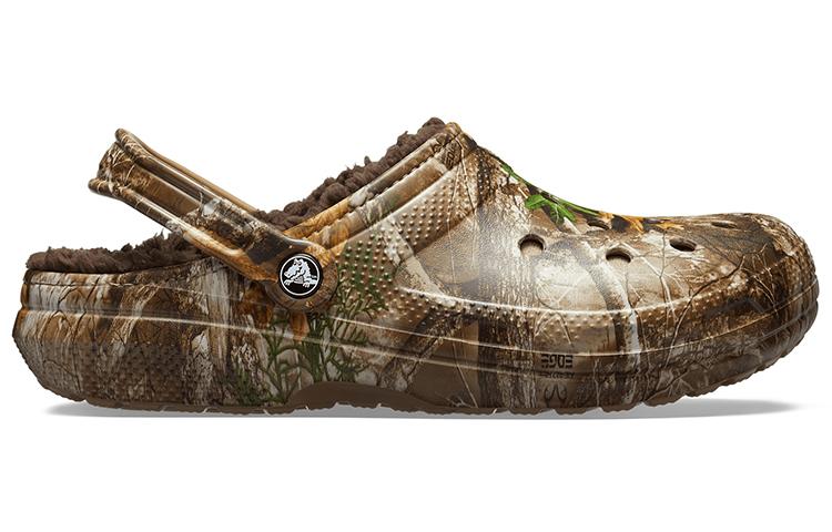 Crocs Классические утепленные клоги Realtree Edge 'Коричневые' 205377-280