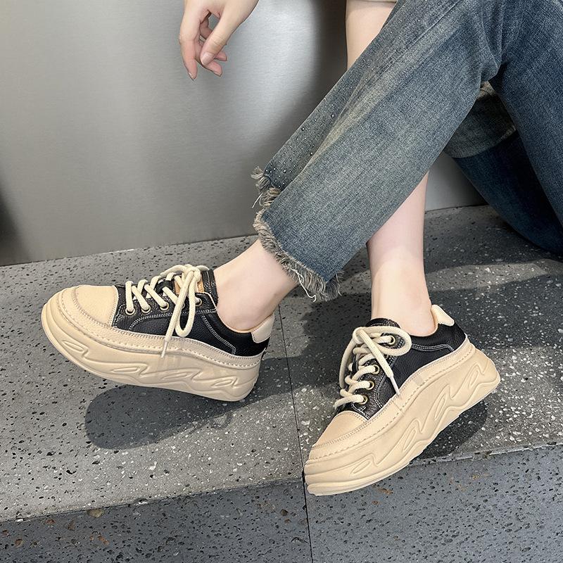 First layer cowhide casual bread shoes women's 2025 spring and autumn fashion versatile platform muffin retro sports board shoes women