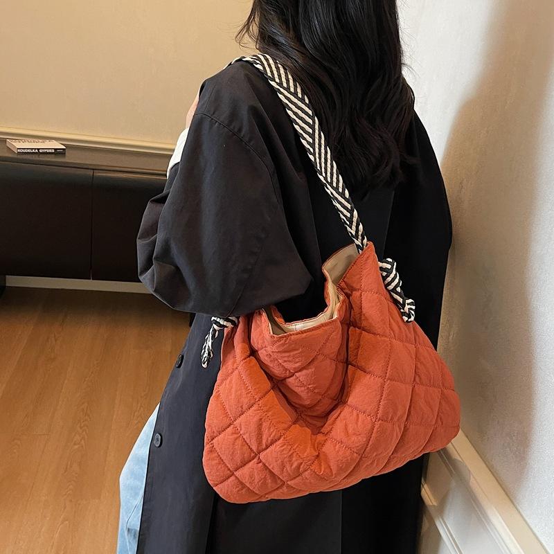 2025 осень новая модная большая вместительная сумка через плечо, ромбовидная клетка, сумка-хлебница, женская повседневная универсальная сумка-тоут