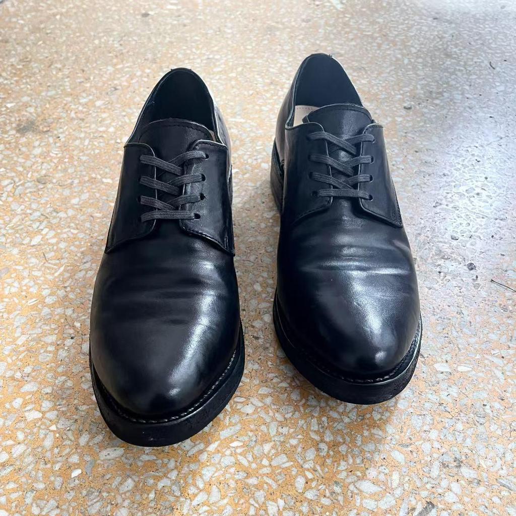 Мужские черные туфли дерби из стираной кожи – модный, мятый, заостренный дизайн