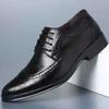 Острый носок дышащая летом официальная новая социальная обувь для мужчин 39 джентльмен кожаная повседневная модельная обувь мужская одежда по низкой цене