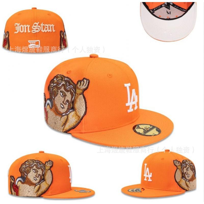 Unisex Cotton Baseball Cap With 3D Embroidery Leopard Print Adjustable Fit Winter Hat