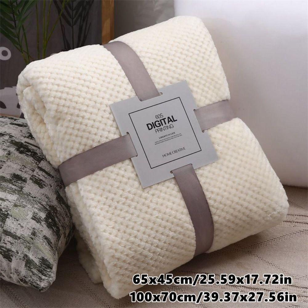 Double Sided Throw Blanket Skin-Friendly Conditioning Quilt New Plush Striped Blankets