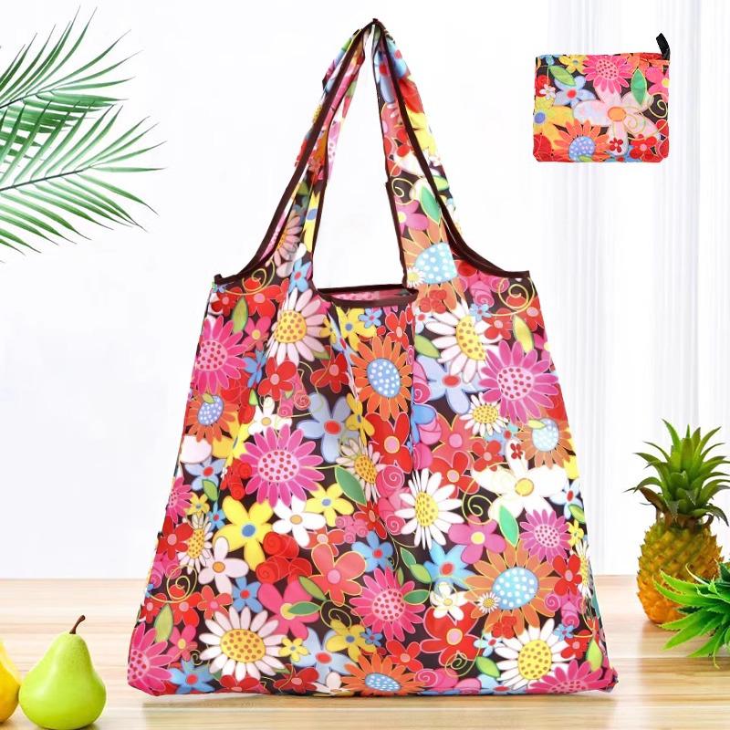 Foldable Large Capacity Non-Woven Grocery Tote Bag with Cartoon Design