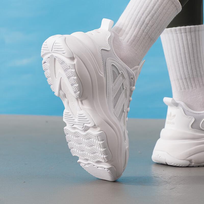 adidas Женская повседневная обувь IG6047