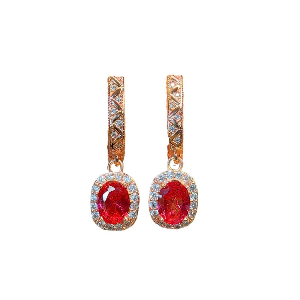 2026 Набор Кольцо с рубином Набор Темпераментный Элегантный Ожерелье с бриллиантами высокой чистоты Серьги Браслет Подарок на День матери