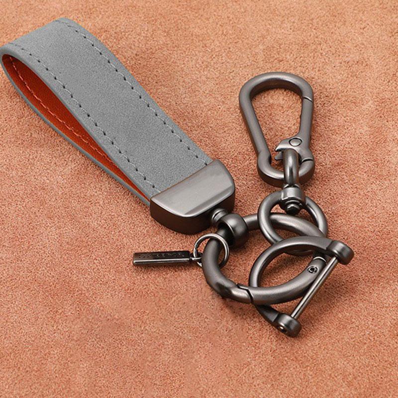 1PC Bag Pendants Leather Car Key Rings Leather Keychain Pure Color Buckle Cars Key Ring Gifts