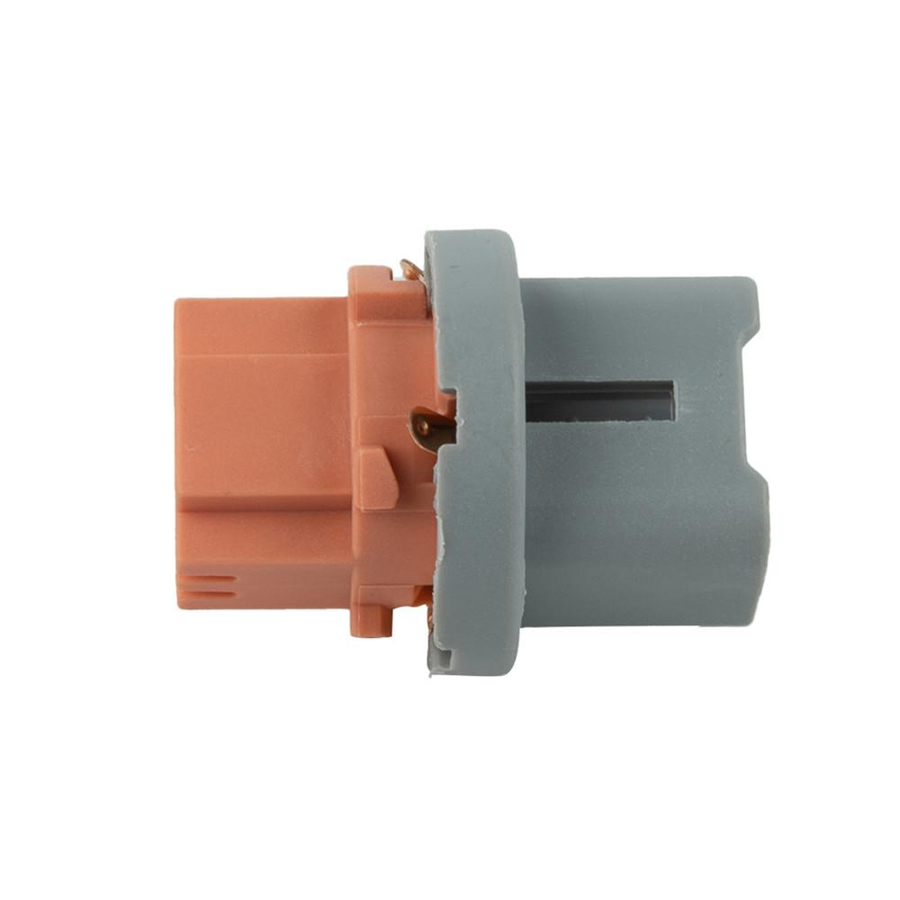 Патрон заднего фонаря для Toyota Highlander 2001-2007 9007560036