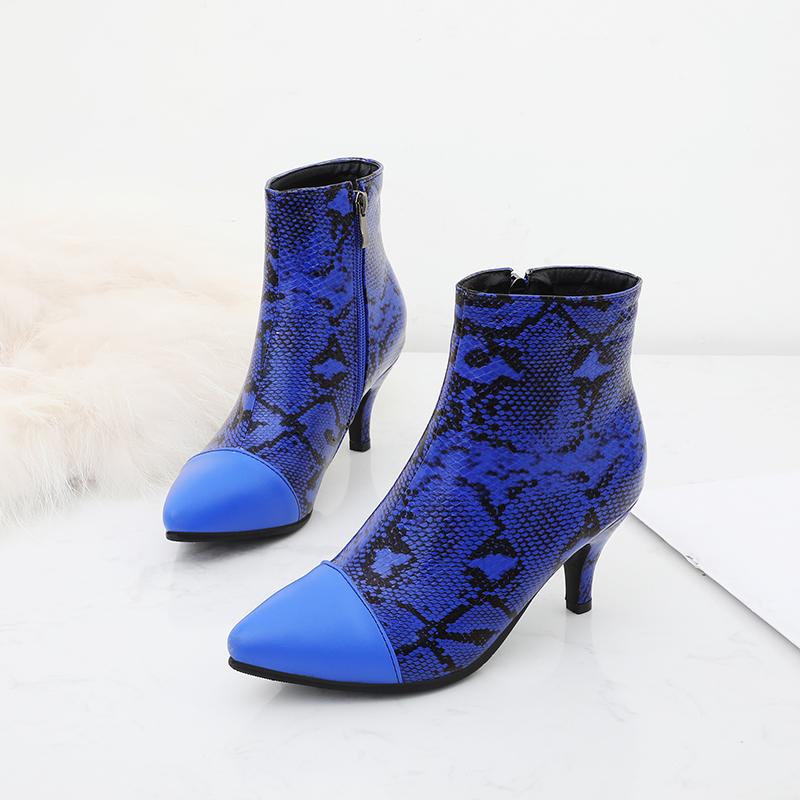 Женские короткие сапоги на высоком каблуке, сексуальный узор под змеиную кожу, осень и зима, новые короткие сапоги большого размера на тонком остром каблуке
