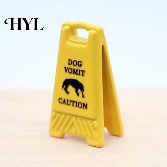 Doll House Floor Signs 5Pcs Mini Caution Wet Sign Single-side Realistic Miniature Dog Cat Vomit Tiny Danger Small Warning Desk Toy Dollhouse