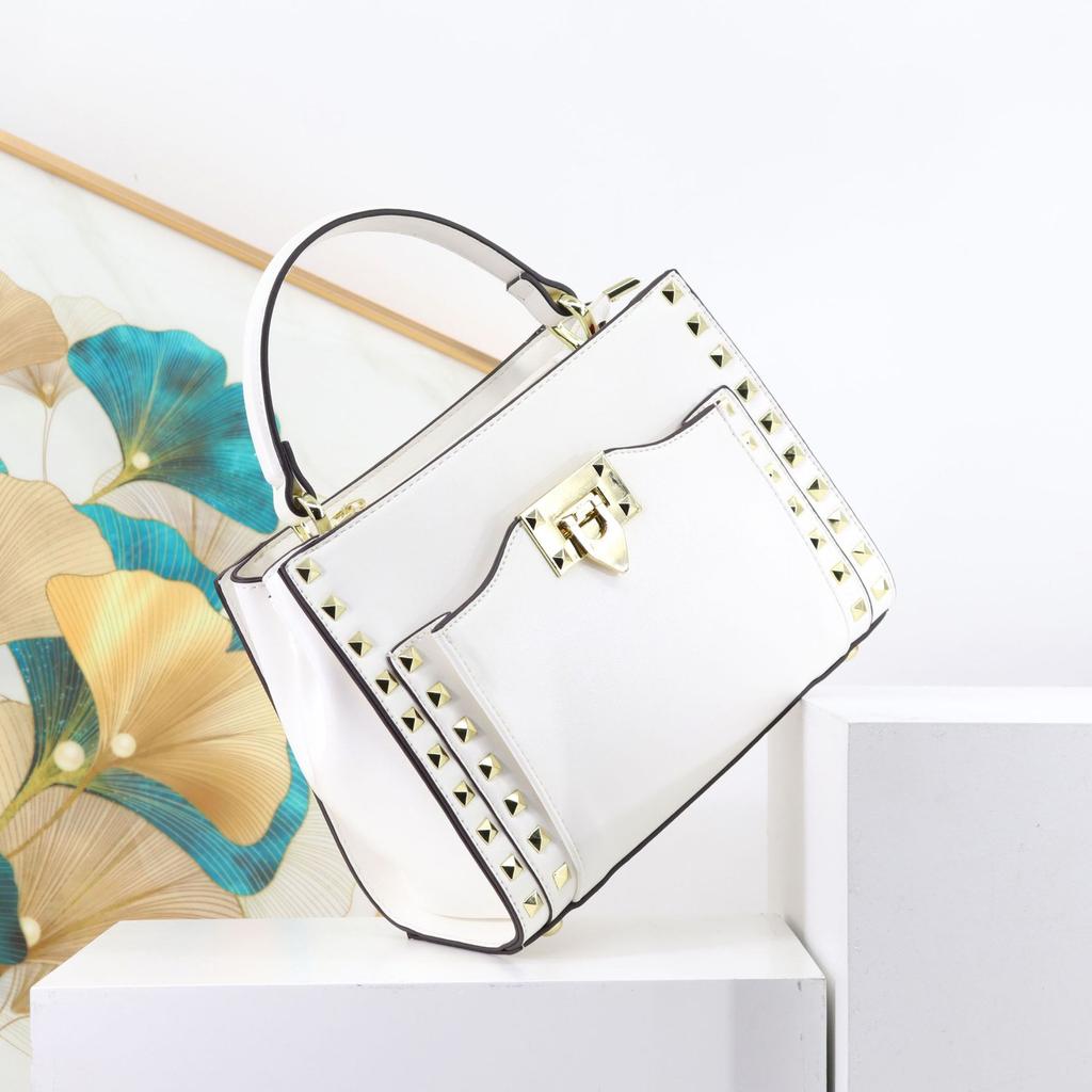 Женская сумка Newladishandbagdesignerwomenbag Элементы с заклепками