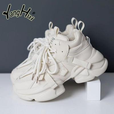 Спортивный стиль, толстая подошва, увеличенный рост, кроссовки для женщин 2024, новые модные повседневные простые однотонные кроссовки для бега, лето