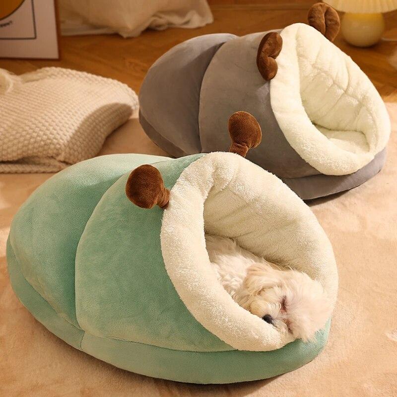 Plush Warm Cat Bed Nesting Basket Slipper Shape Cartoon Cats Dog Kennel Beds Pet Accessories