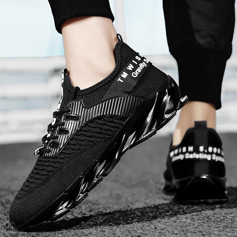 Autumn/Winter Men's Non-slip Blade-soled Shoes Outdoor Men's Large Size Shoes