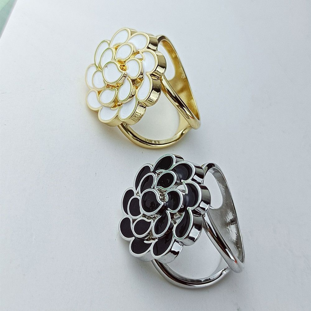 Out Fashion Metal Flower Clothing Accessory Elegant Pearl Women Brooches Shawl Buckle Scarf Buckle