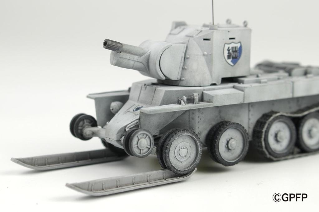 Platts Girls Panzer Final Chapter Assault Cannon Continuation High School A Fierce Battle In the Ski Mounting Specification Scale Plastic Model &