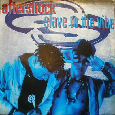 7-дюймовая пластинка AFTERSHOCK - Slave To The Vibe VUS75 Virgin 1993 UK Танцевальная и электронная музыка Б/У