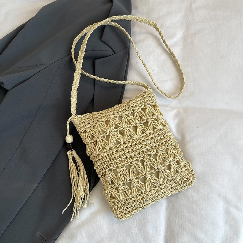 Красивая и модная летняя плетеная маленькая сумка для женщин, новая модная персонализированная сумка через плечо, модная ретро пляжная сумка
