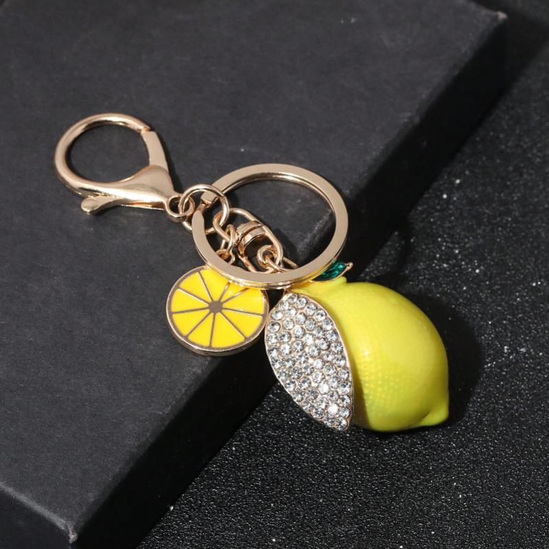 1pc Cute Rhinestone Lemon Shaped Keychain Colorful Fruit Metal Lemon Slice Key Chain Accessory Gift For Mom Friends Lightweight Luxury Accessory