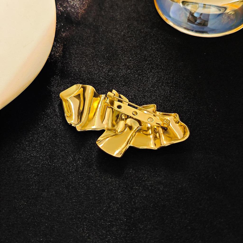 Элегантная плиссированная брошь в виде ангела: Высококачественная глянцевая металлическая модная брошь