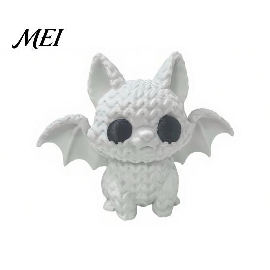 Festive Halloween Decor Ornament, Knitted Texture Bat Cat Design Figure, Dark Style Ornament Mini Size Sculpture for Party Desk Shelf