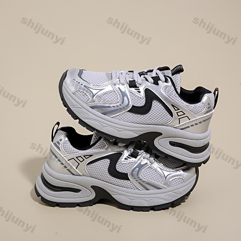 Модные женские модные кроссовки на платформе Женские 2025 Весенние дышащие сетчатые повседневные спортивные туфли Женские для отдыха на шнуровке Обувь на толстой подошве