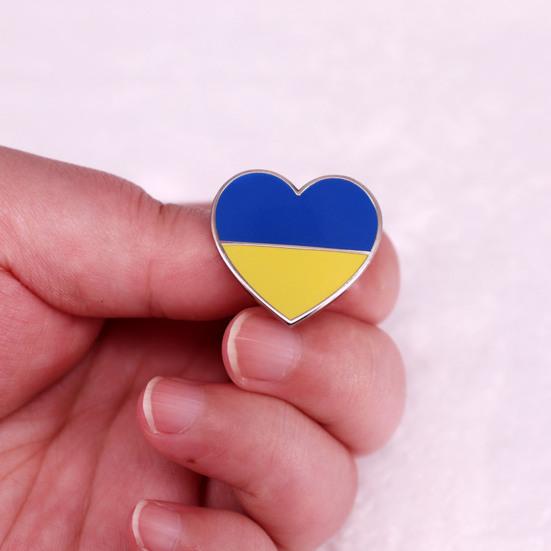 Значок в форме сердца с флагом Украины, металлическая пуговица, значок в форме сердца, брошь на лацкан, аксессуары для одежды, куртка, шляпа, сумка