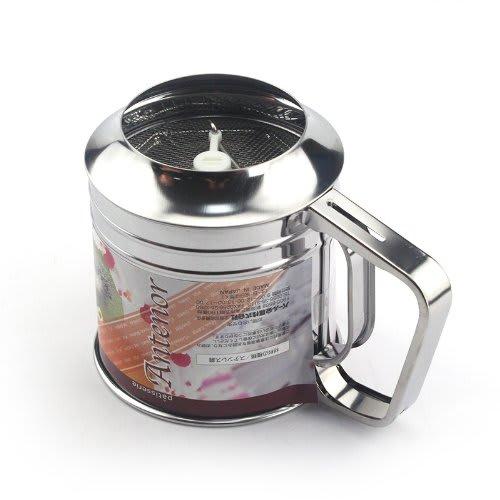 Pearl Metal Automatic Flour Sifter, Medium Size, 15.5cm Wide x 10cm Deep x 11cm High, Stainless Steel, Made in Japan, Antenor D-3566