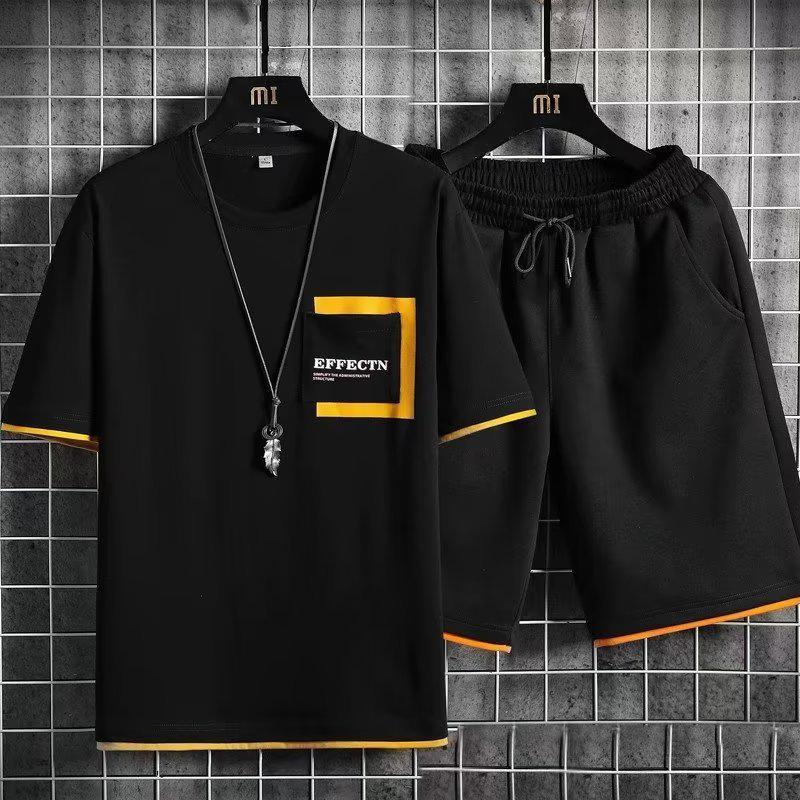 Мужской летний повседневный спортивный комплект 2023 года: Футболка с коротким рукавом и шорты в гонконгском стиле — легкий модный комплект из двух частей